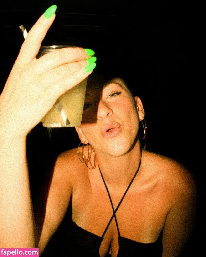 Nikki Kay Onlyfans Photo Gallery 