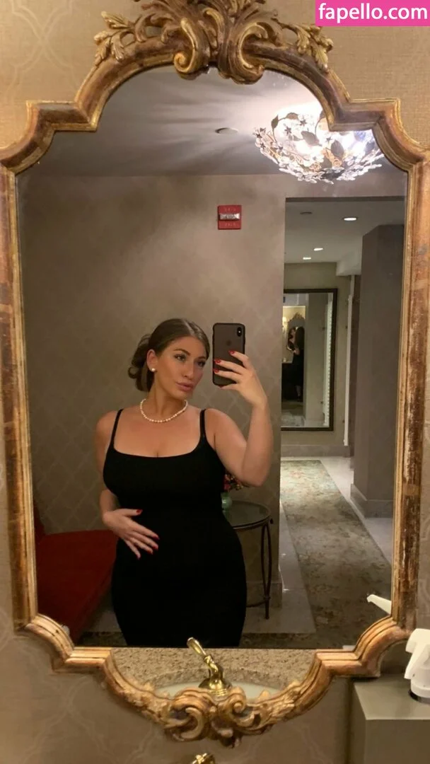 Nikki Kay Onlyfans Photo Gallery 