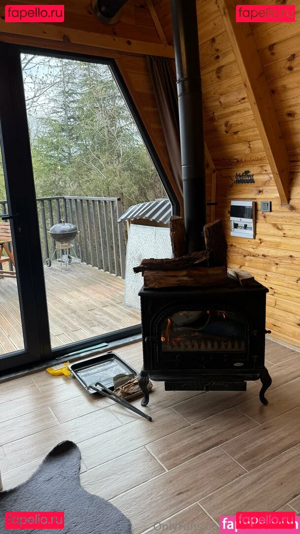 evaava_free Onlyfans Photo Gallery 