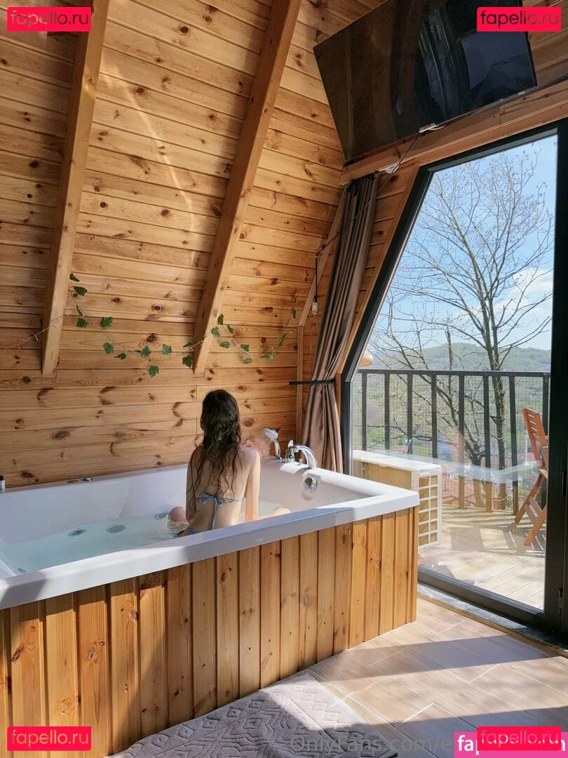 evaava_free Onlyfans Photo Gallery 