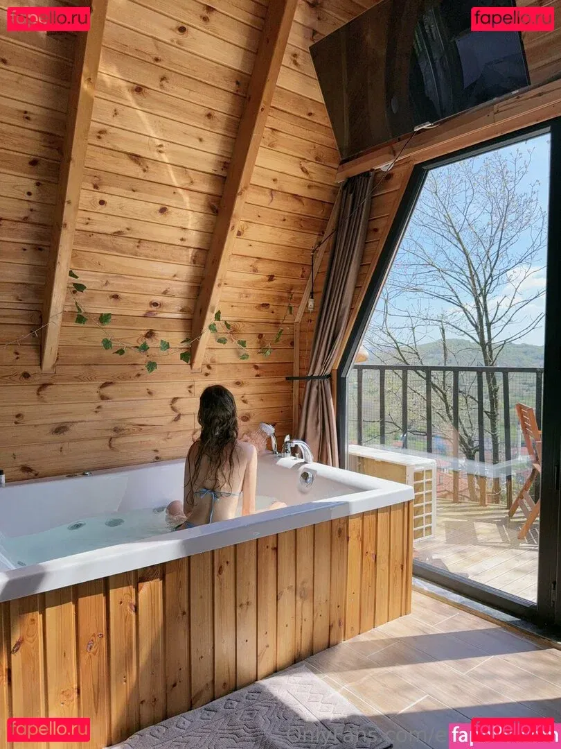 evaava_free Onlyfans Photo Gallery 