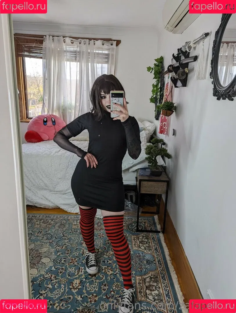 Zalaria Cosplay Onlyfans Photo Gallery 