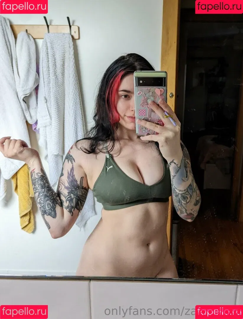 Zalaria Cosplay Onlyfans Photo Gallery 