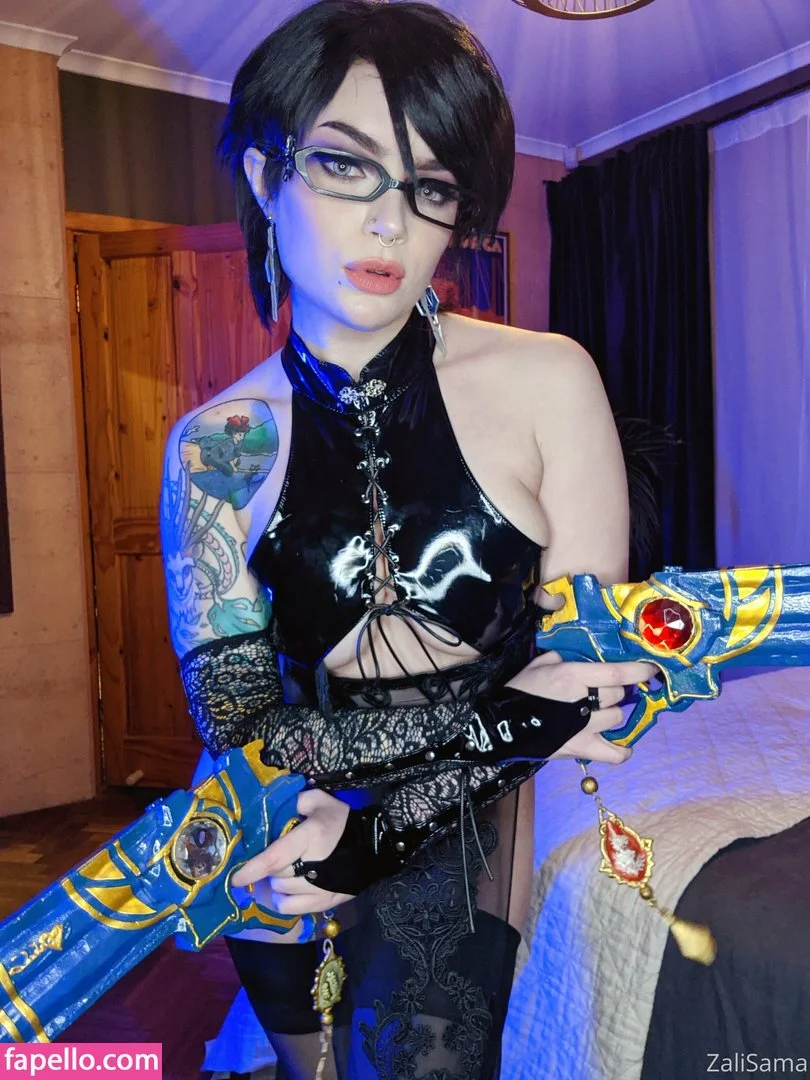 Zalaria Cosplay Onlyfans Photo Gallery 