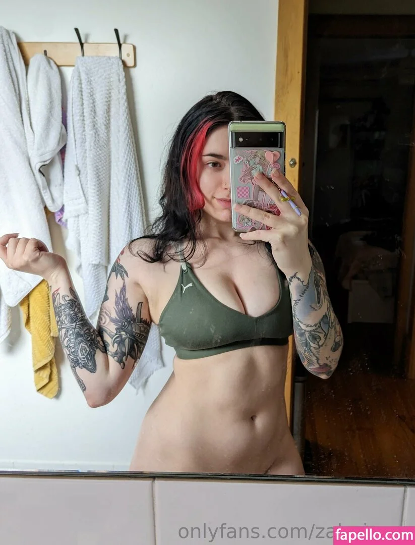 Zalaria Cosplay Onlyfans Photo Gallery 