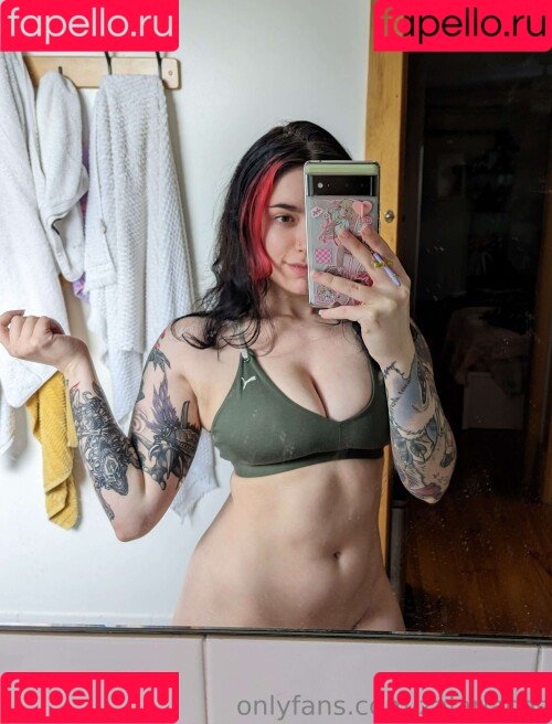 Zalaria Cosplay Onlyfans Photo Gallery 