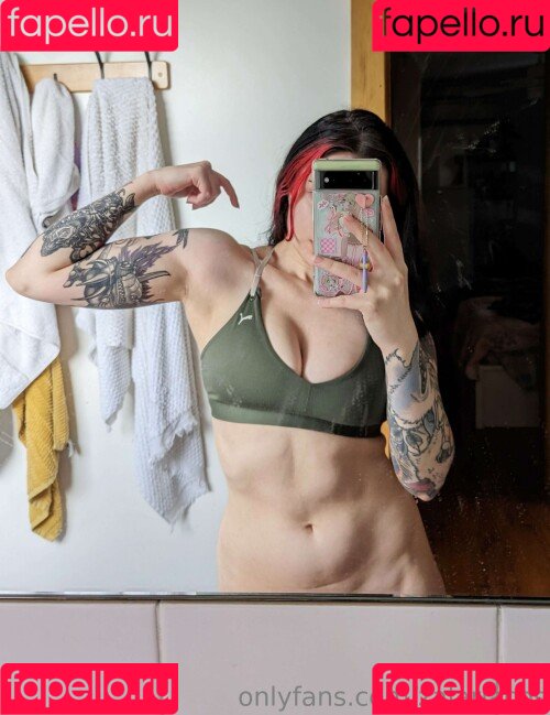 Zalaria Cosplay Onlyfans Photo Gallery 