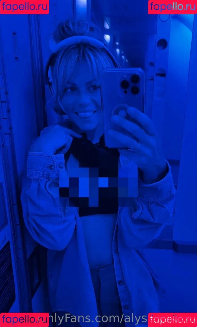 alyssagreen Onlyfans Photo Gallery 