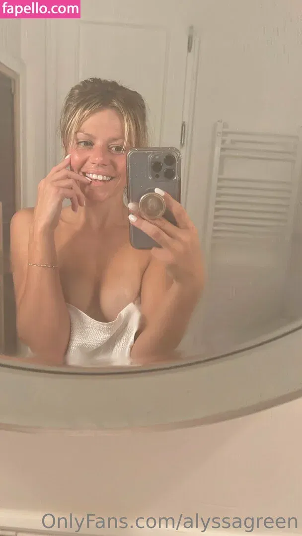 alyssagreen Onlyfans Photo Gallery 