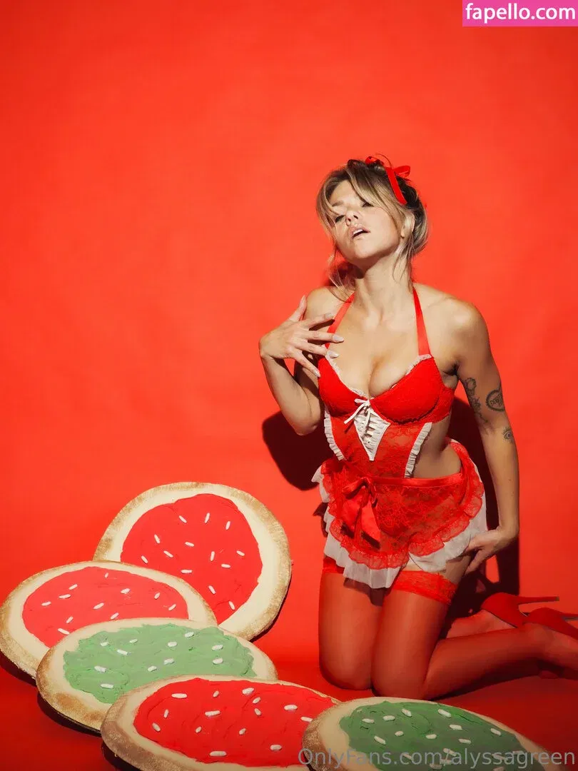 alyssagreen Onlyfans Photo Gallery 