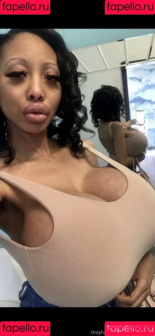 realrubysunset Onlyfans Photo Gallery 