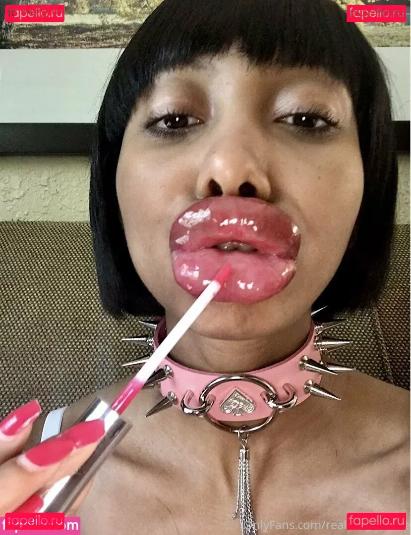 realrubysunset Onlyfans Photo Gallery 