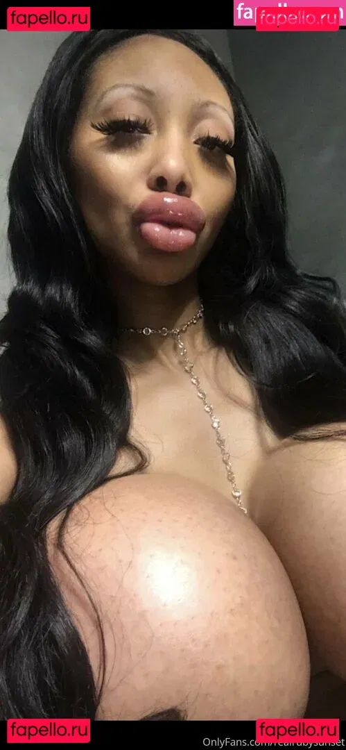 realrubysunset Onlyfans Photo Gallery 