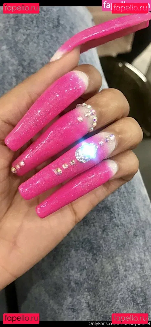 realrubysunset Onlyfans Photo Gallery 