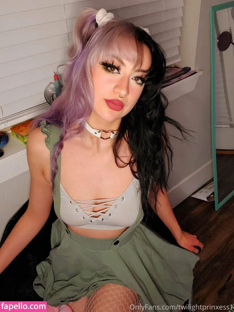 twilightprinxess1 Onlyfans Photo Gallery 