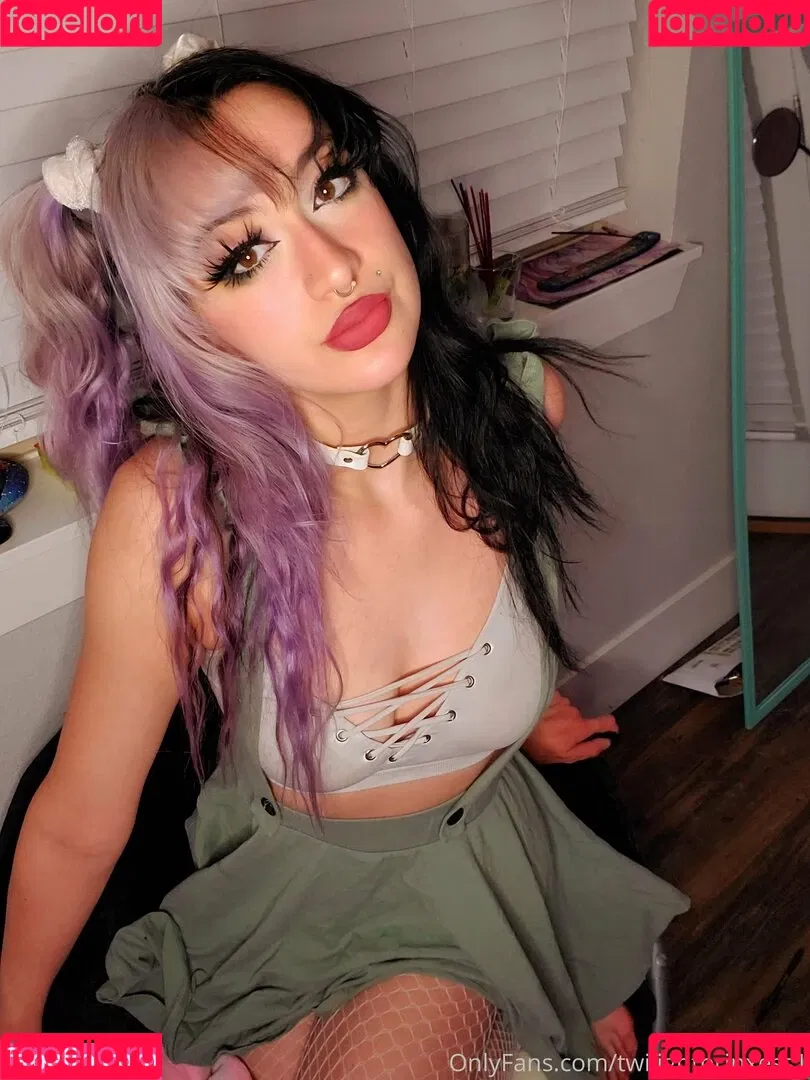 twilightprinxess1 Onlyfans Photo Gallery 