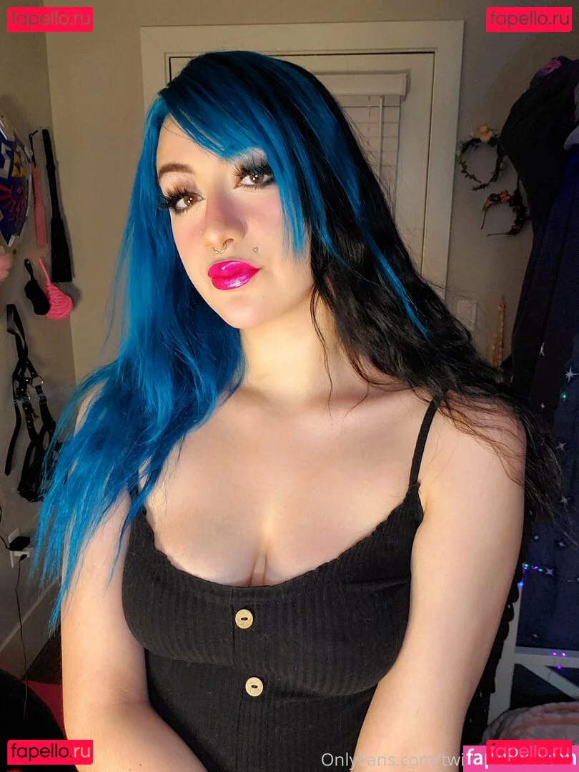 twilightprinxess1 Onlyfans Photo Gallery 