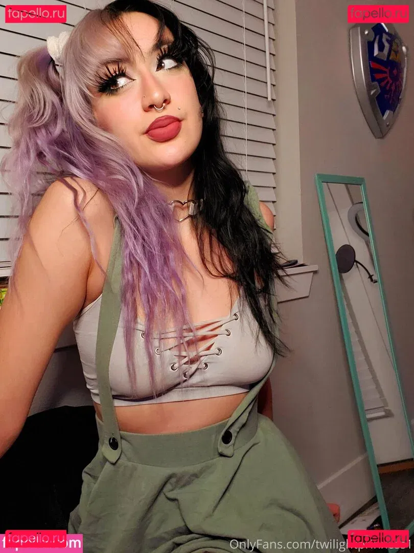 twilightprinxess1 Onlyfans Photo Gallery 