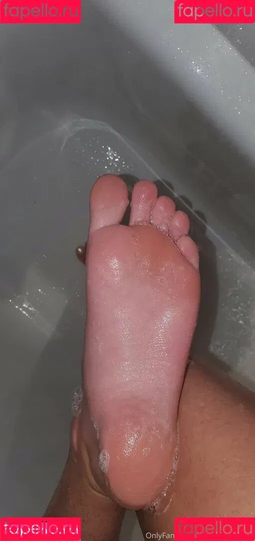alicefrenchfeet Onlyfans Photo Gallery 