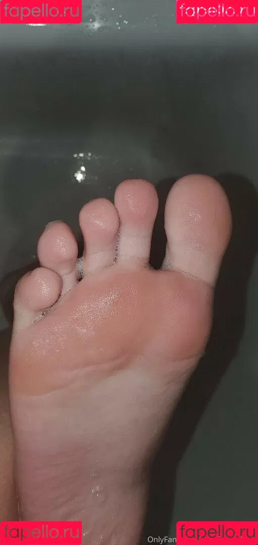 alicefrenchfeet Onlyfans Photo Gallery 