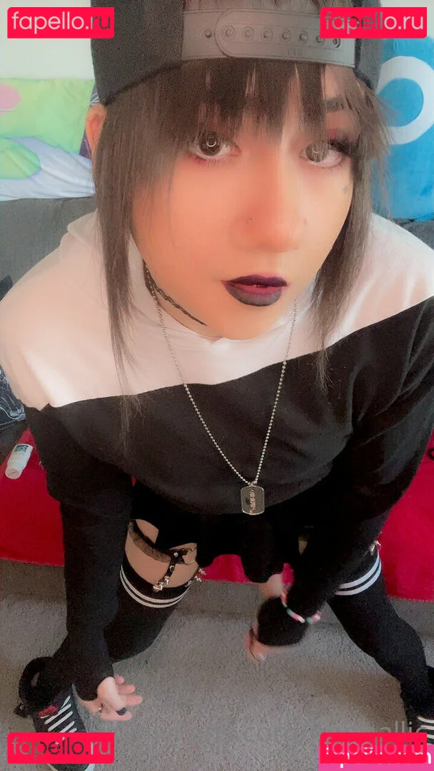 Nephallic Onlyfans Photo Gallery 