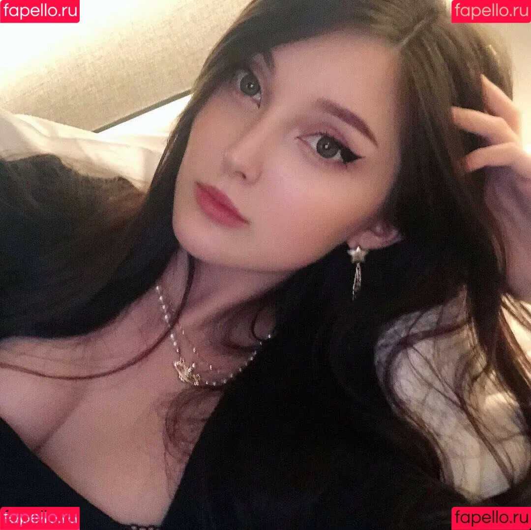 shieru Onlyfans Photo Gallery 