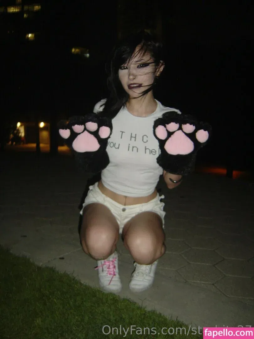 starbits27 Onlyfans Photo Gallery 