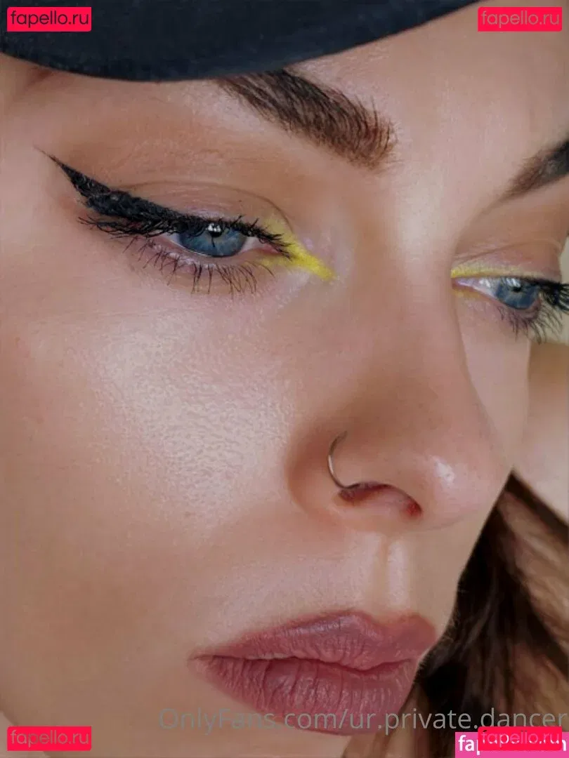 urr.private.dance Onlyfans Photo Gallery 