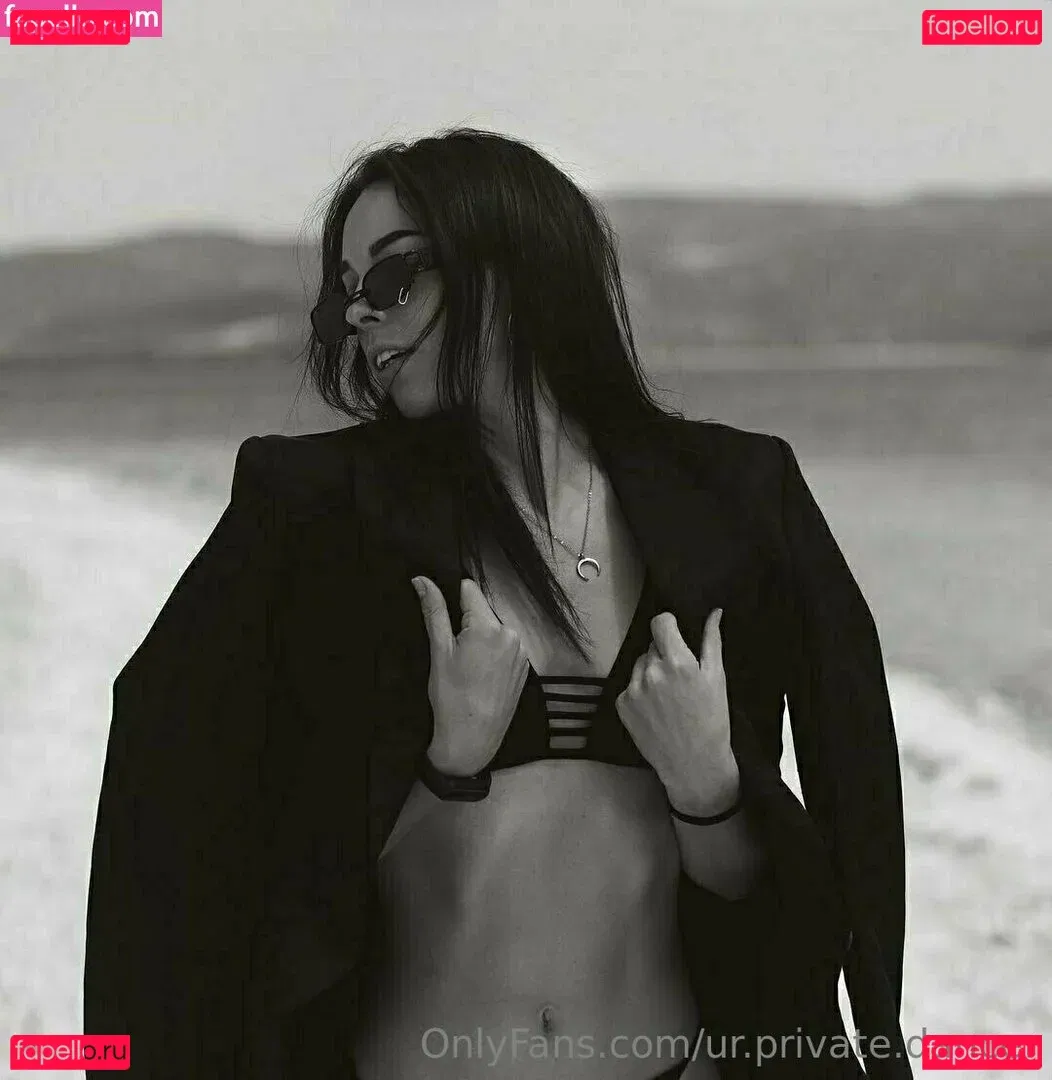 urr.private.dance Onlyfans Photo Gallery 