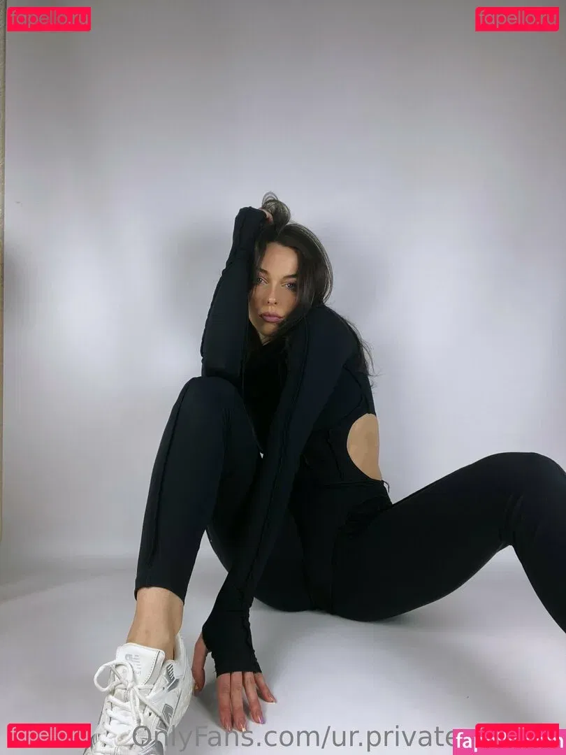 urr.private.dance Onlyfans Photo Gallery 