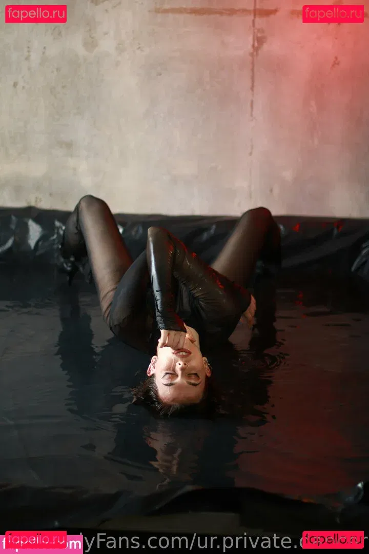 urr.private.dance Onlyfans Photo Gallery 