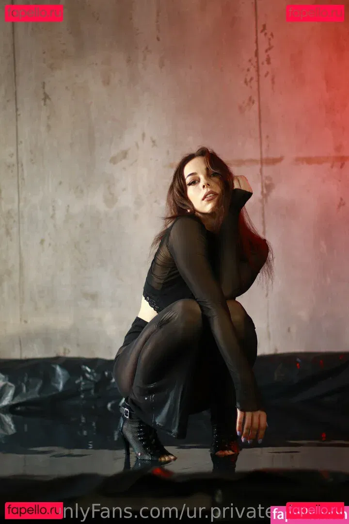 urr.private.dance Onlyfans Photo Gallery 