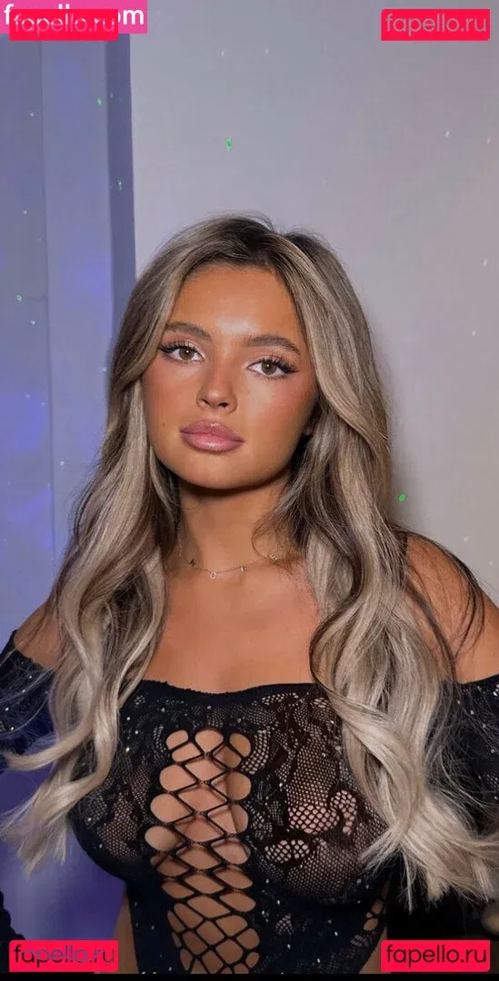 Alma Persson Onlyfans Photo Gallery 