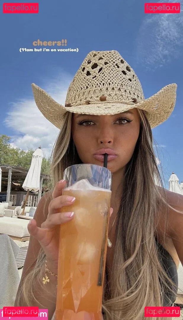 Alma Persson Onlyfans Photo Gallery 