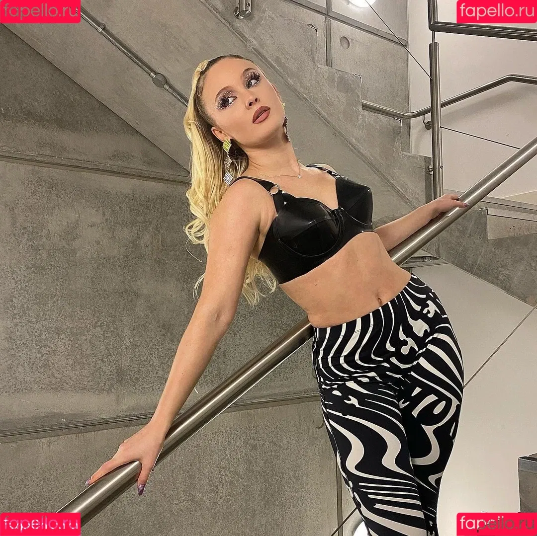 Zara Larsson Onlyfans Photo Gallery 