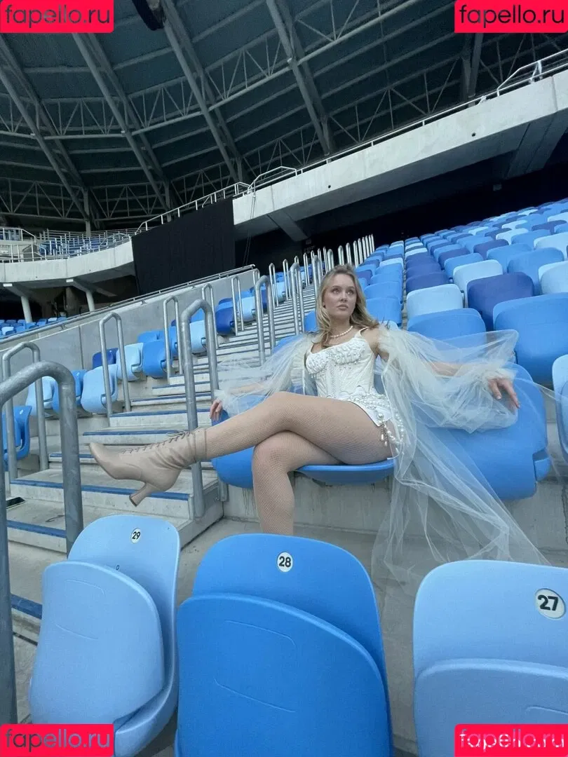 Zara Larsson Onlyfans Photo Gallery 