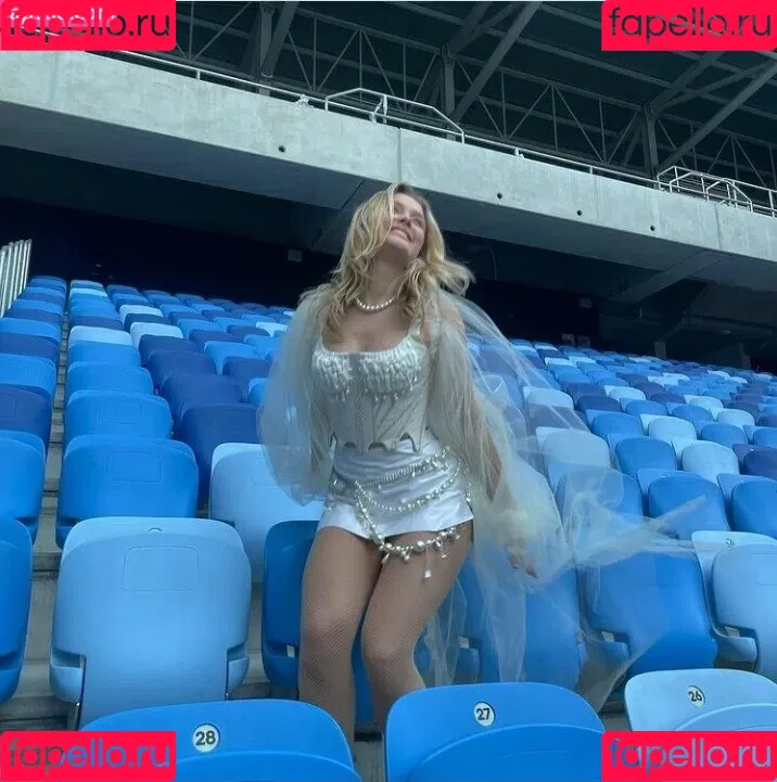 Zara Larsson Onlyfans Photo Gallery 