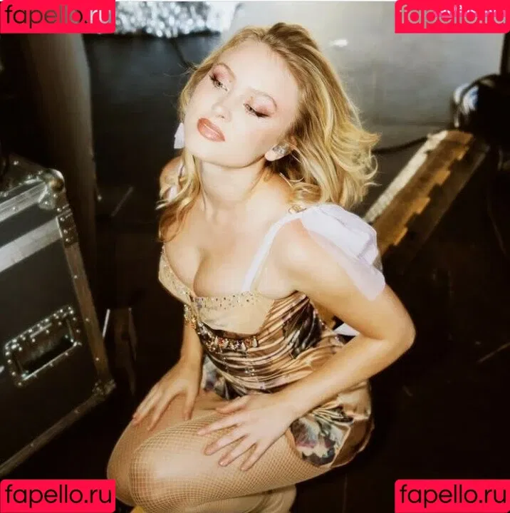 Zara Larsson Onlyfans Photo Gallery 
