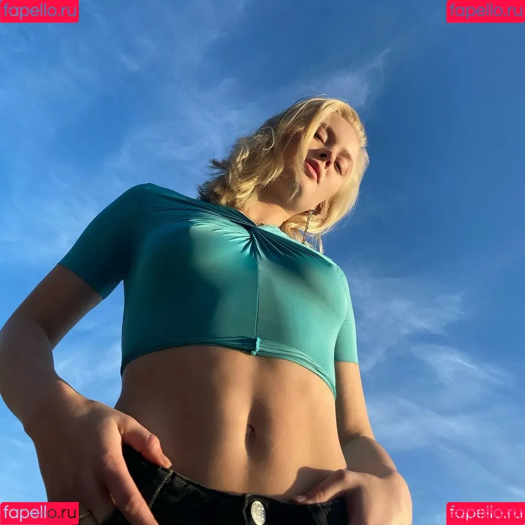 Zara Larsson Onlyfans Photo Gallery 