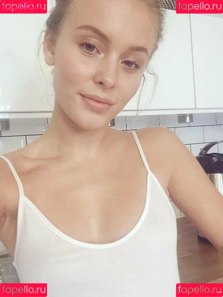 Zara Larsson Onlyfans Photo Gallery 