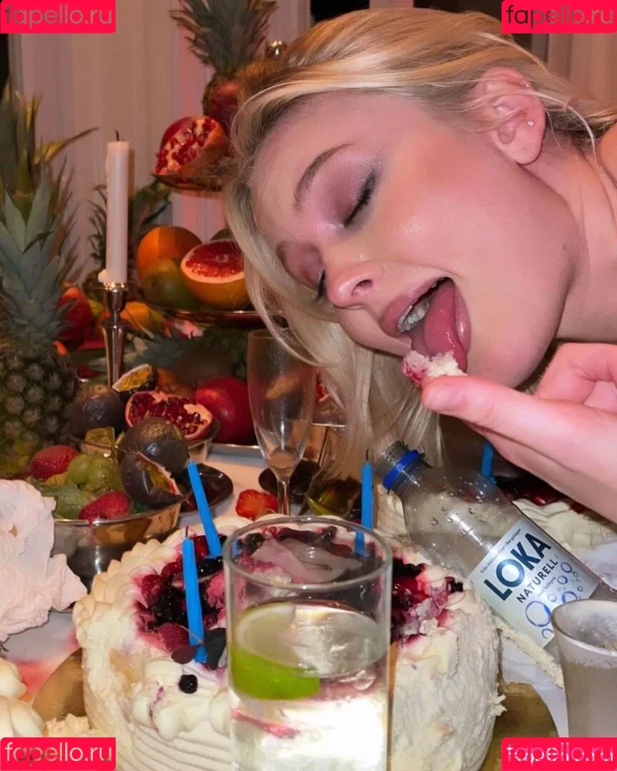 Zara Larsson Onlyfans Photo Gallery 