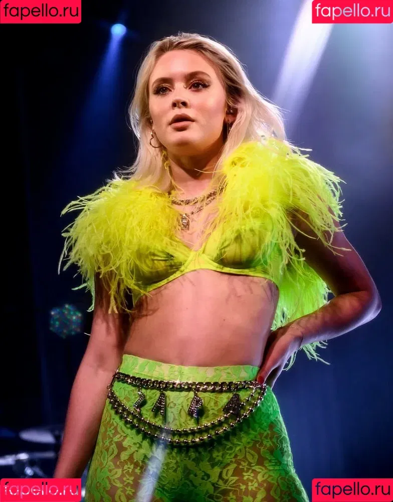 Zara Larsson Onlyfans Photo Gallery 
