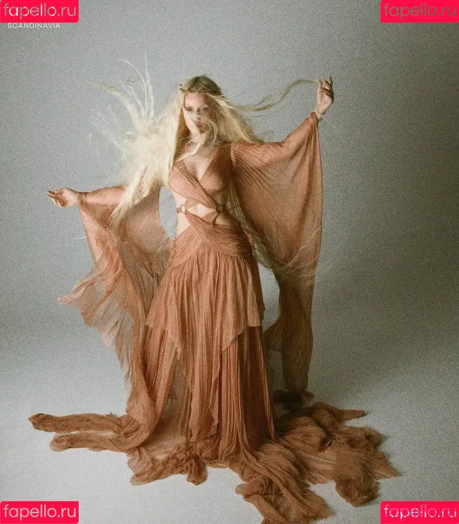 Zara Larsson Onlyfans Photo Gallery 