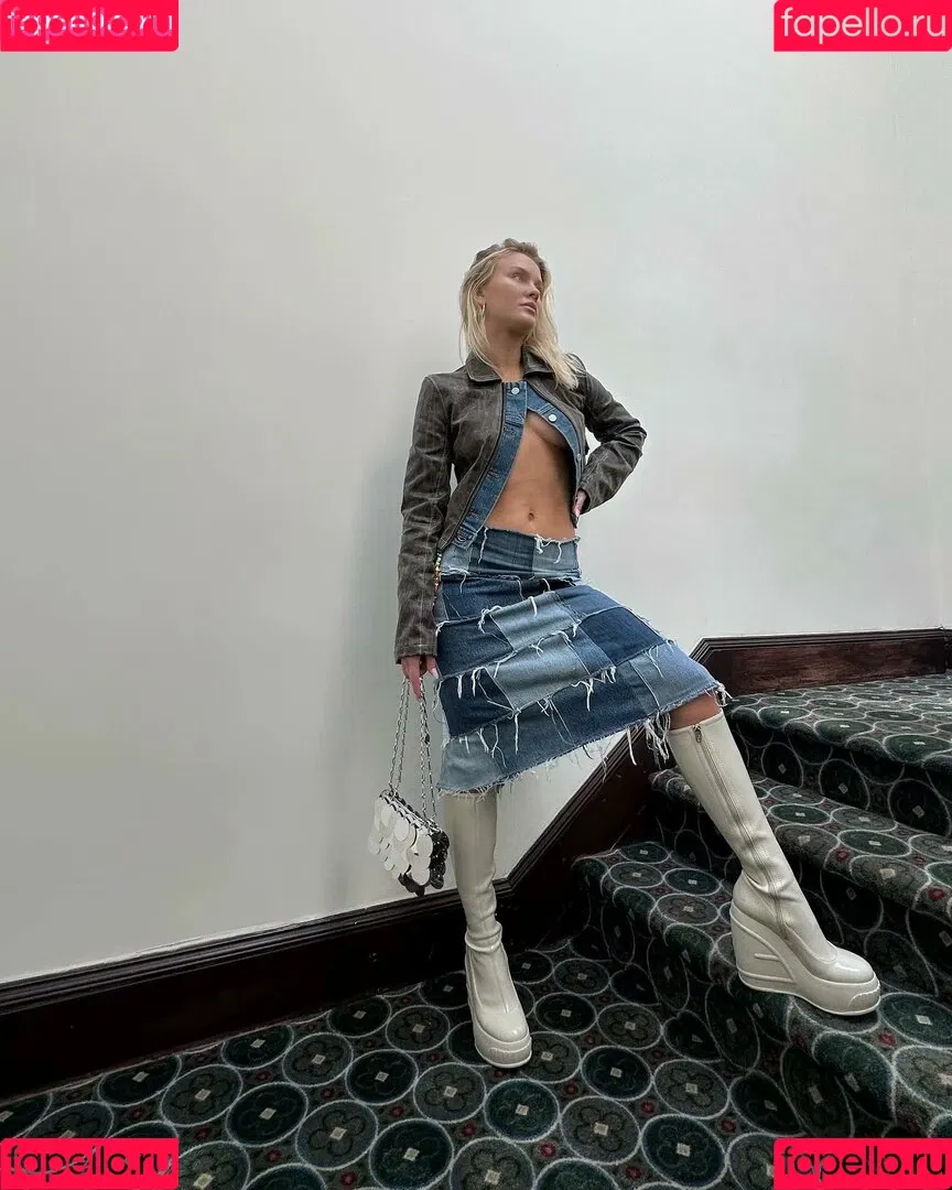 Zara Larsson Onlyfans Photo Gallery 