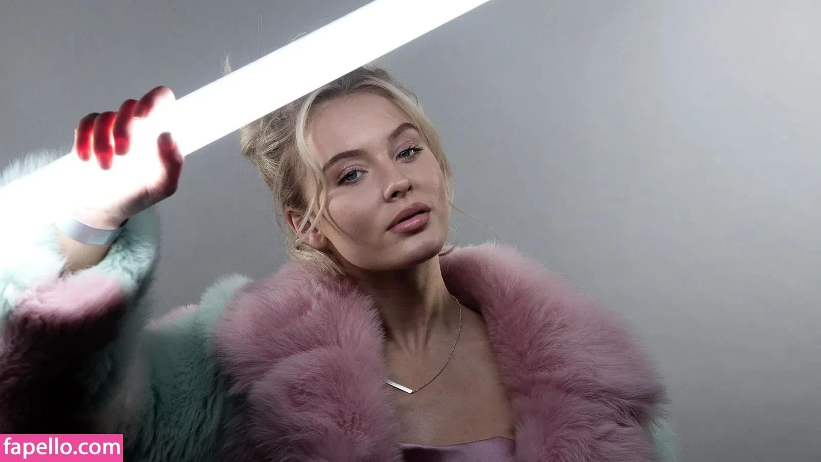 Zara Larsson Onlyfans Photo Gallery 