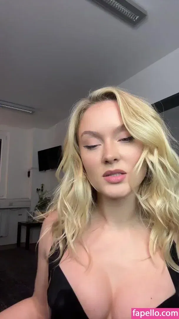 Zara Larsson Onlyfans Photo Gallery 