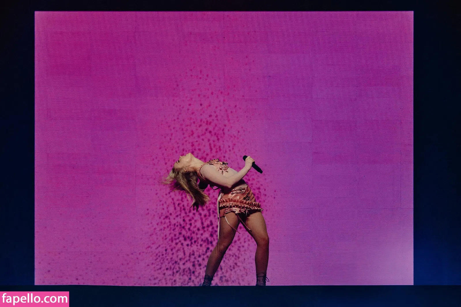 Zara Larsson Onlyfans Photo Gallery 