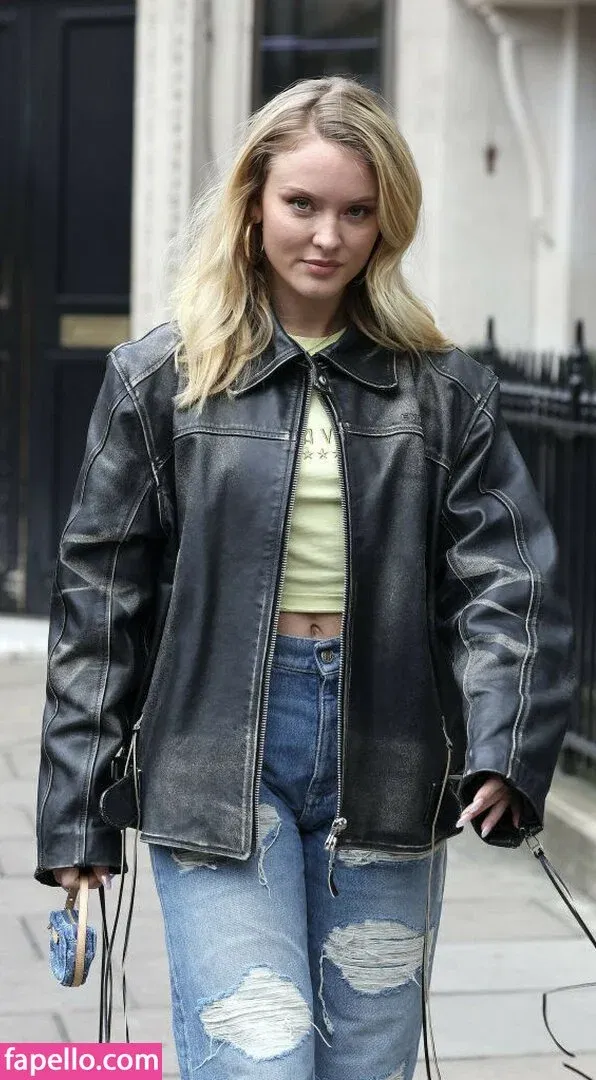 Zara Larsson Onlyfans Photo Gallery 