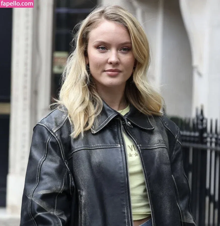 Zara Larsson Onlyfans Photo Gallery 