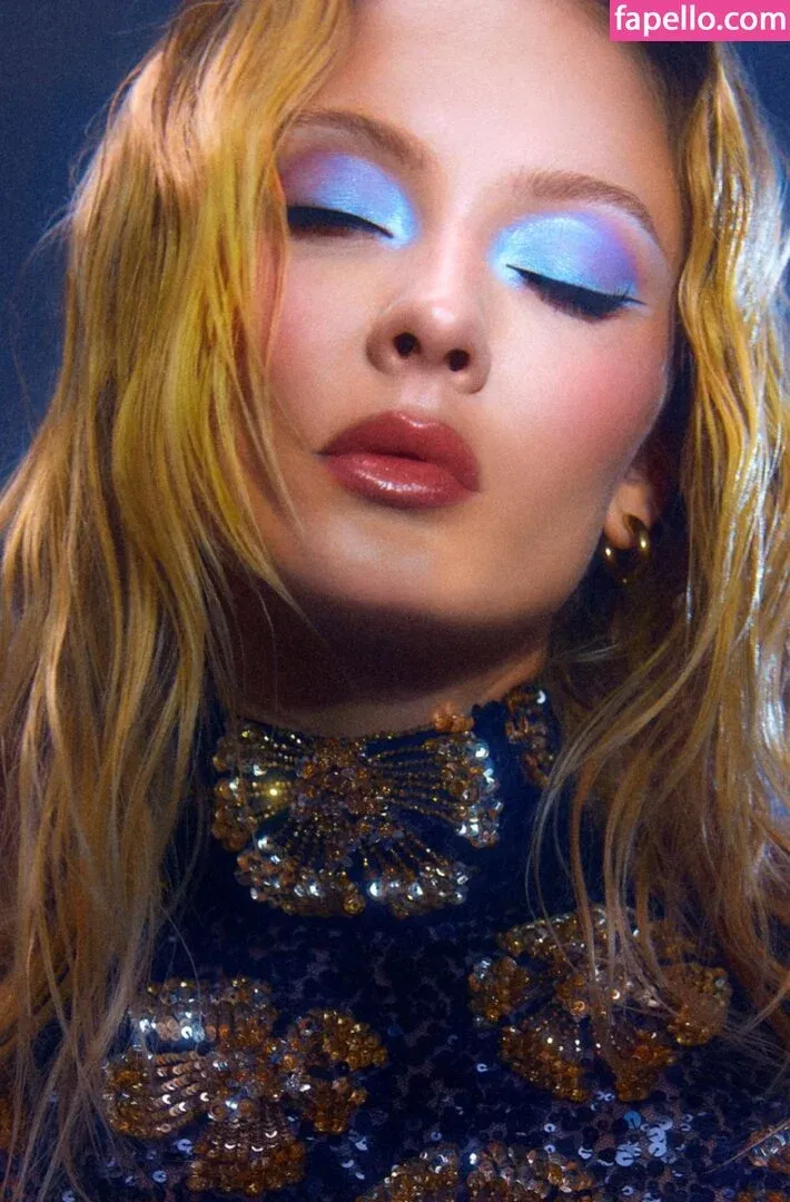 Zara Larsson Onlyfans Photo Gallery 